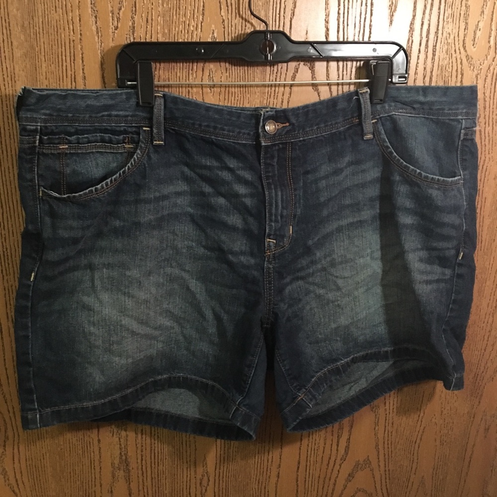 Old Navy Flirt Shorts